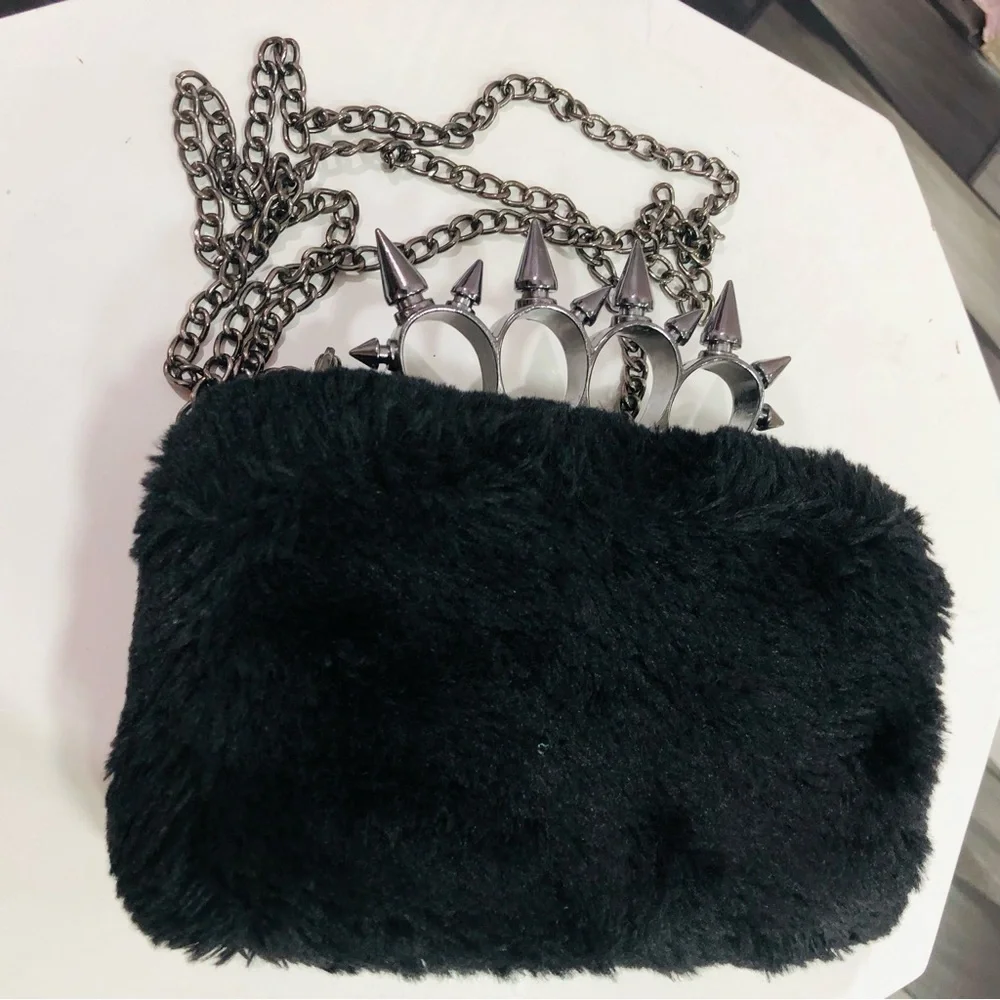 Black fur clutch / sling - Picture 7 of 14